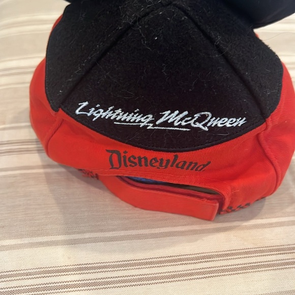 Disney parks authentic original lightning McQueen youth size hat - Picture 3 of 3